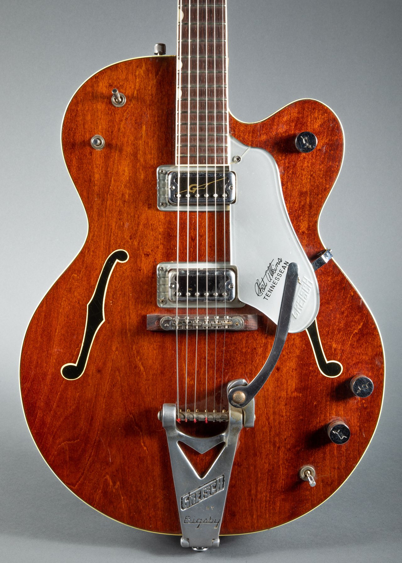 Carter Vintage - Gretsch 6119 Chet Atkins Tennessean 1964, Walnut | Carter  Vintage Guitar