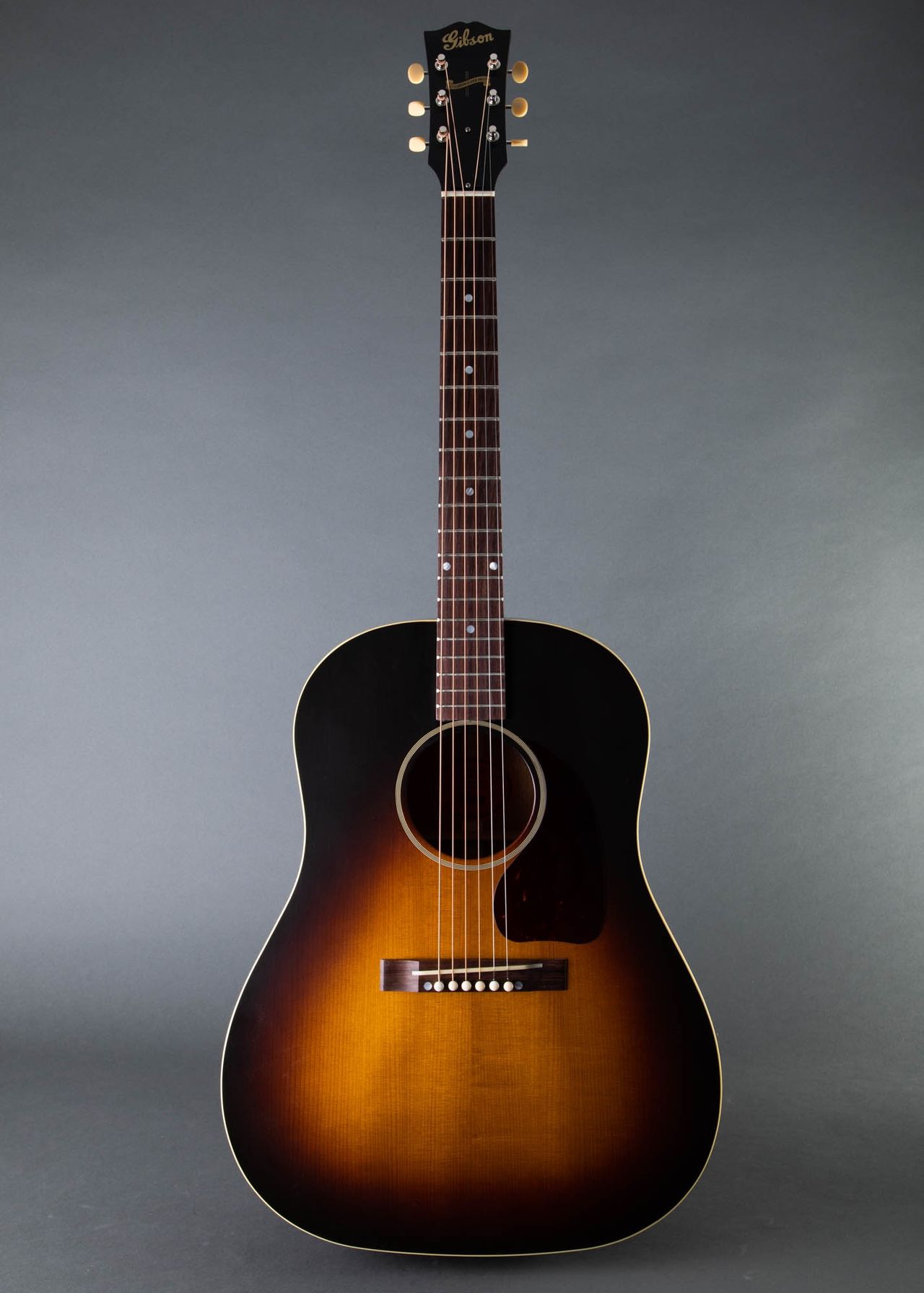 Gibson J-45 ADJ Ebony Gibson custom shop Gibson J-45 Custom