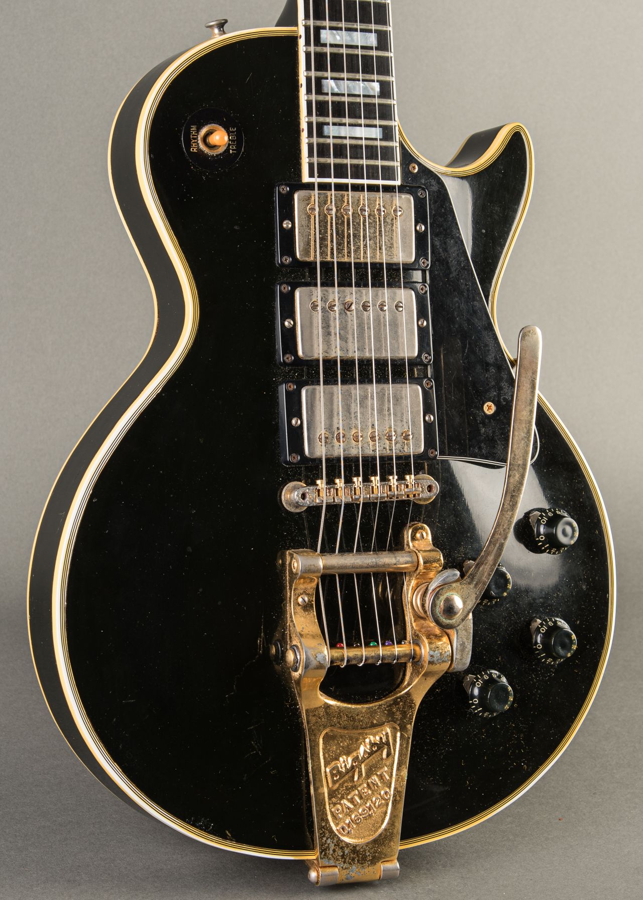 Carter Vintage - Gibson Les Paul Custom with Bigsby 1960, Ebony | Carter  Vintage Guitar