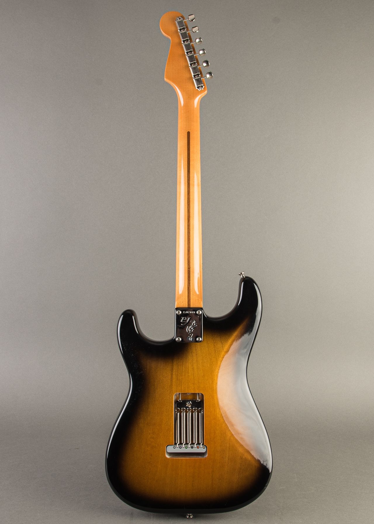 Carter Vintage - Fender Eric Johnson Signature Stratocaster 2005, Sunburst  | Carter Vintage Guitar