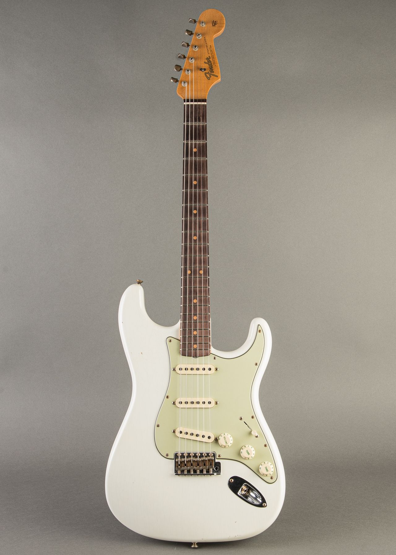 Carter Vintage - Fender Custom Shop '64 Journeyman Stratocaster 2024,  Olympic White | Carter Vintage Guitar