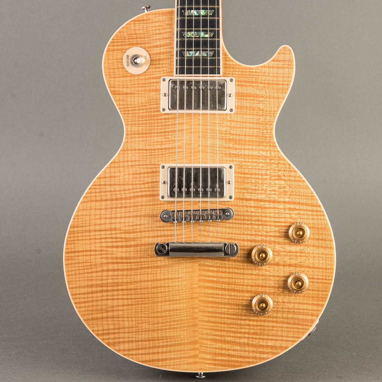 Carter Vintage - Gibson Les Paul Elegant 2002, Natural | Carter Vintage  Guitar