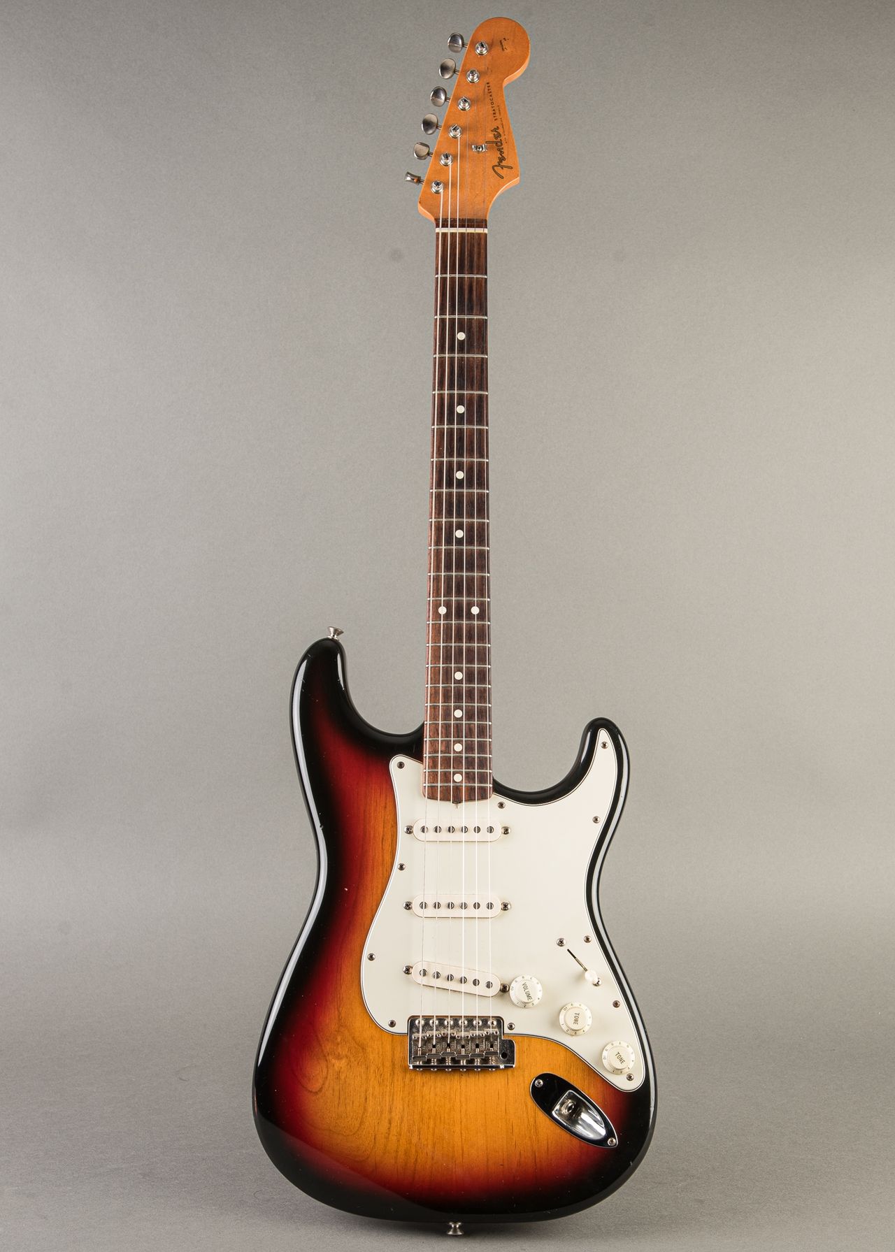 Fender American Vintage '62 Stratocaster Electric Guitar