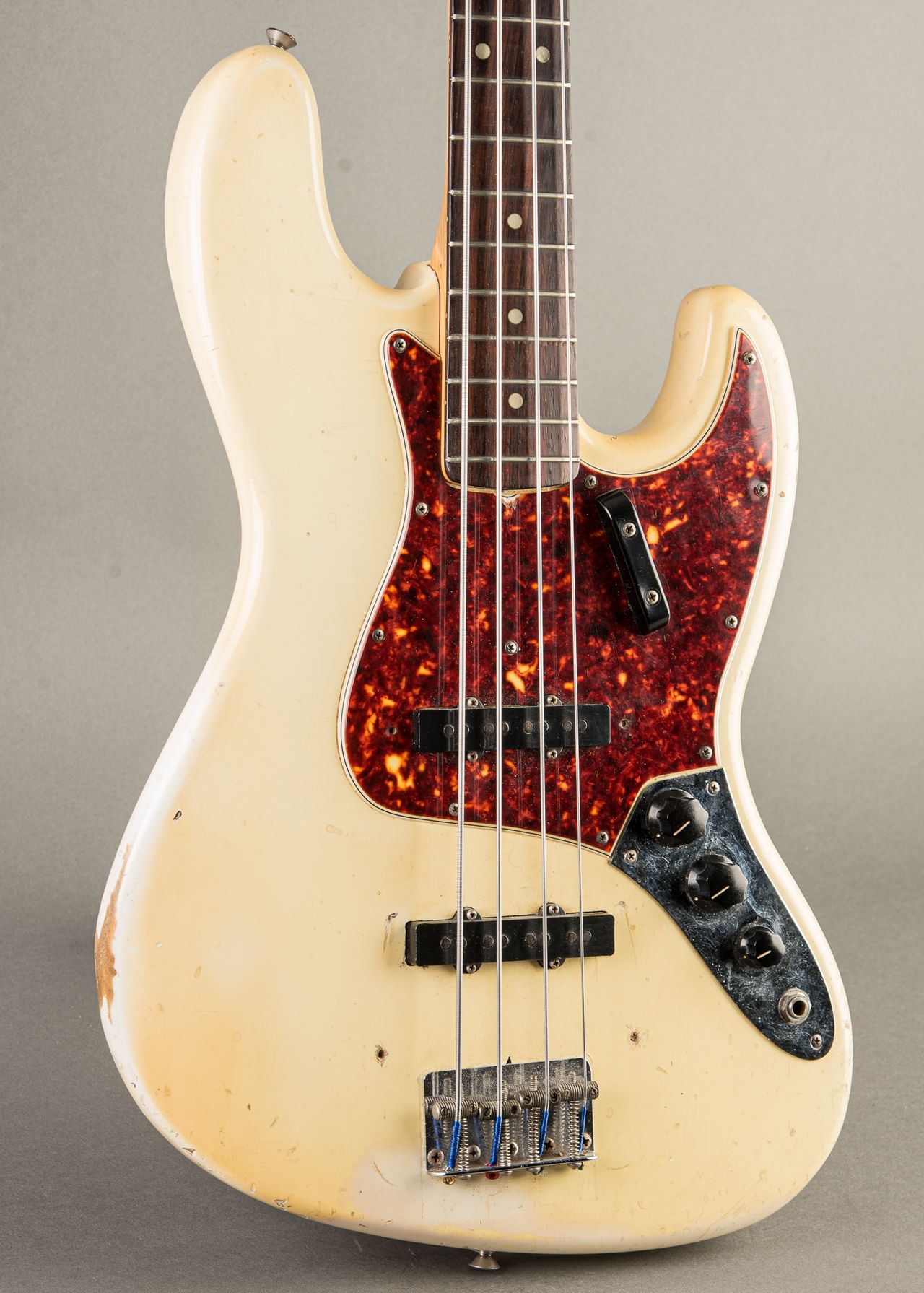 Carter Vintage - Fender Jazz Bass 1965, Olympic White | Carter Vintage  Guitar