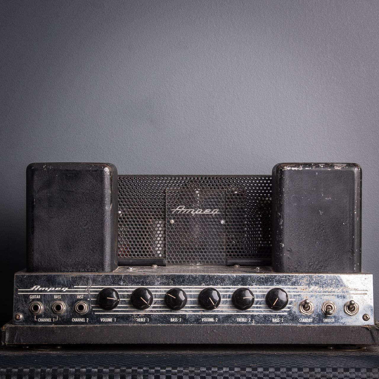 Carter Vintage - Ampeg B-18N Fliptop 1x18 Combo 1966, Blue