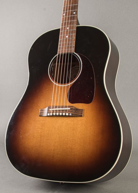 Carter Vintage - Gibson J-45 1958, Sunburst | Carter Vintage Guitar