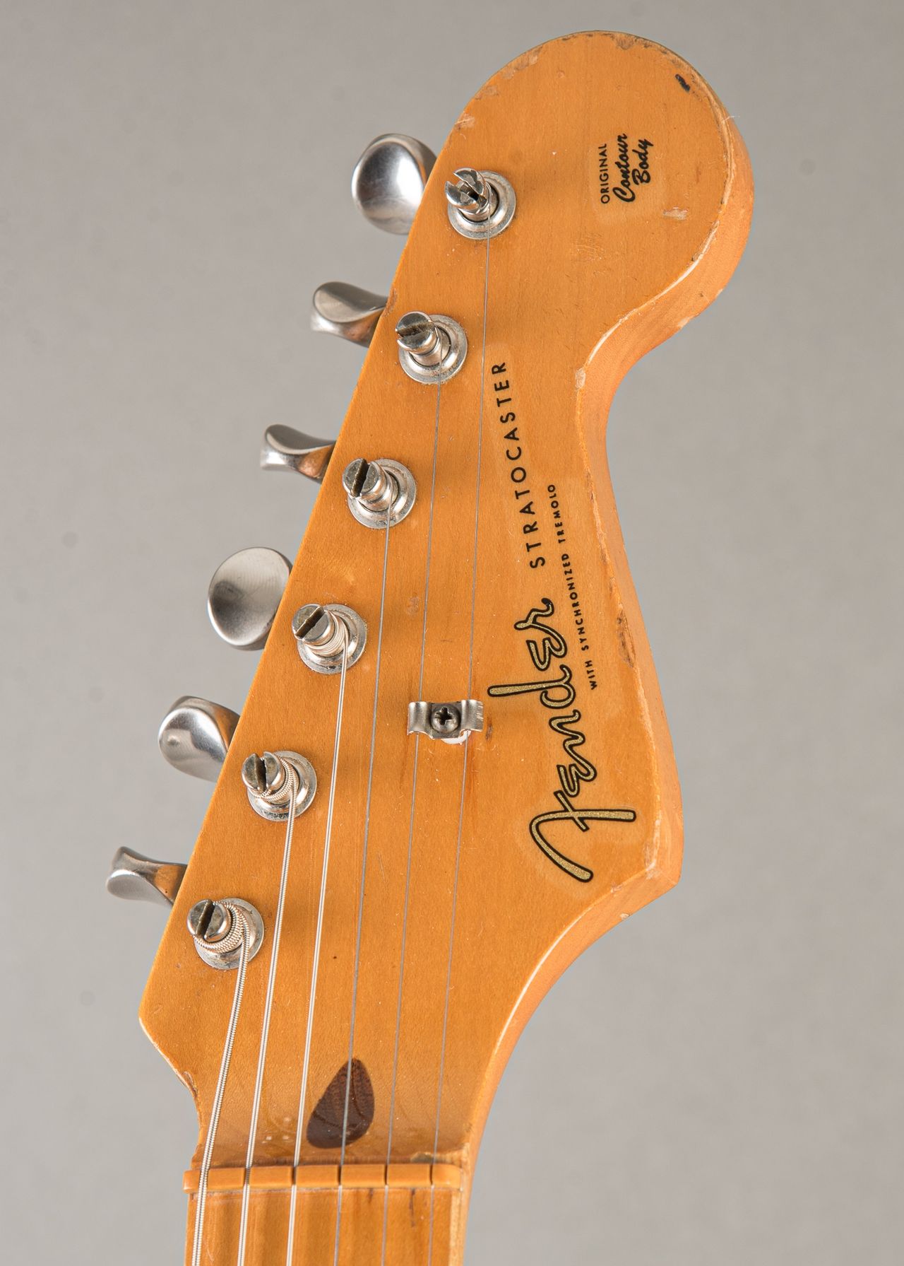 Carter Vintage - Fender Stratocaster 1982, Sunburst | Carter