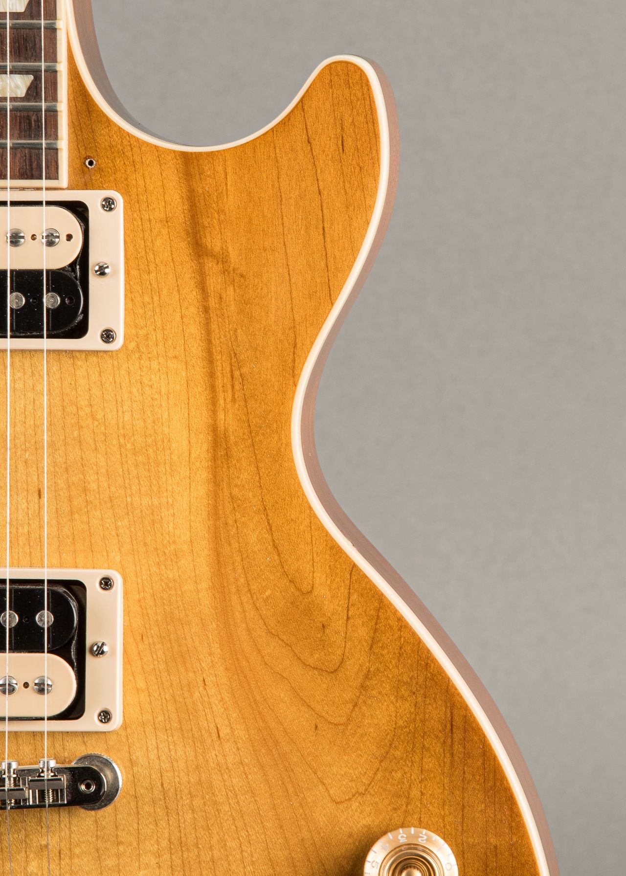 Carter Vintage - Gibson Les Paul Classic 2021, Natural Burst