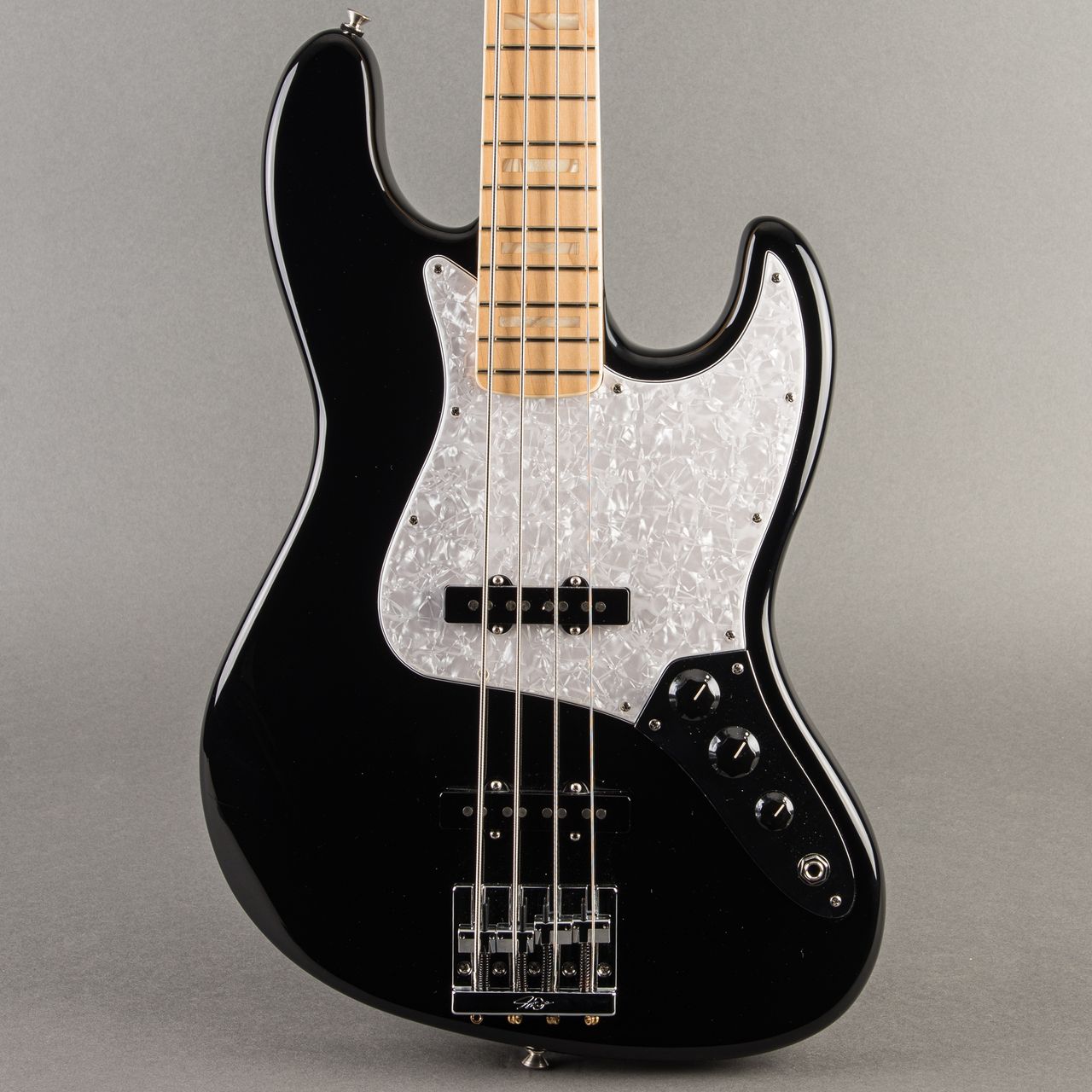 Carter Vintage - Fender USA Geddy Lee Signature Jazz Bass