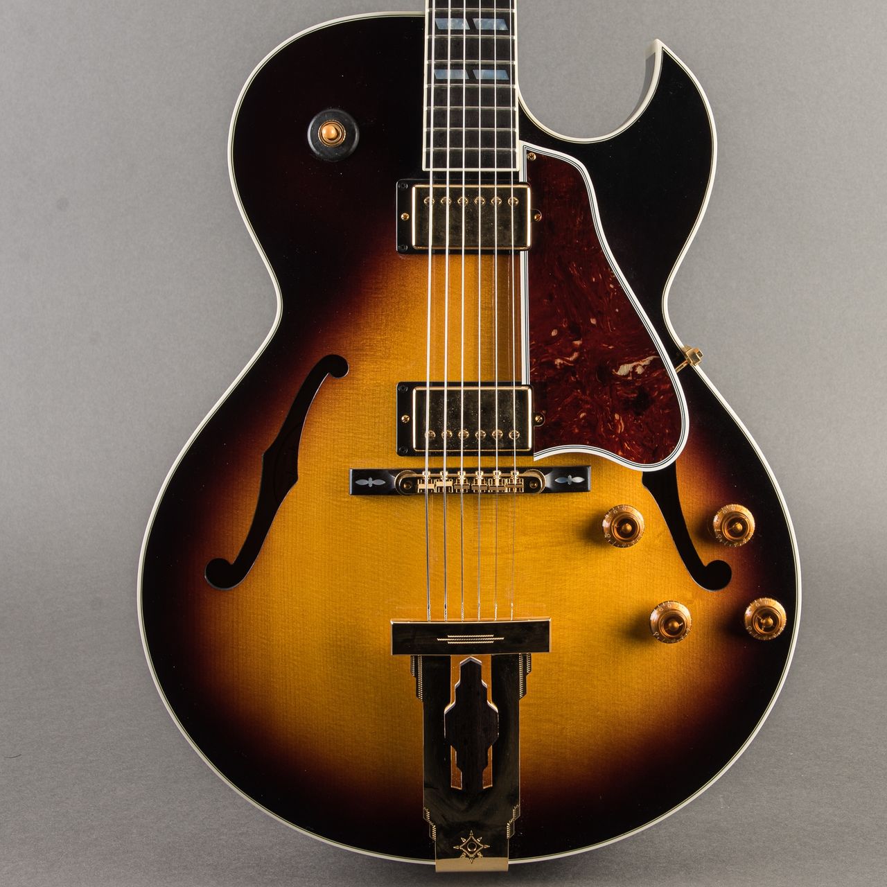 Carter Vintage - Gibson Custom Shop Crimson Edition L-4CES