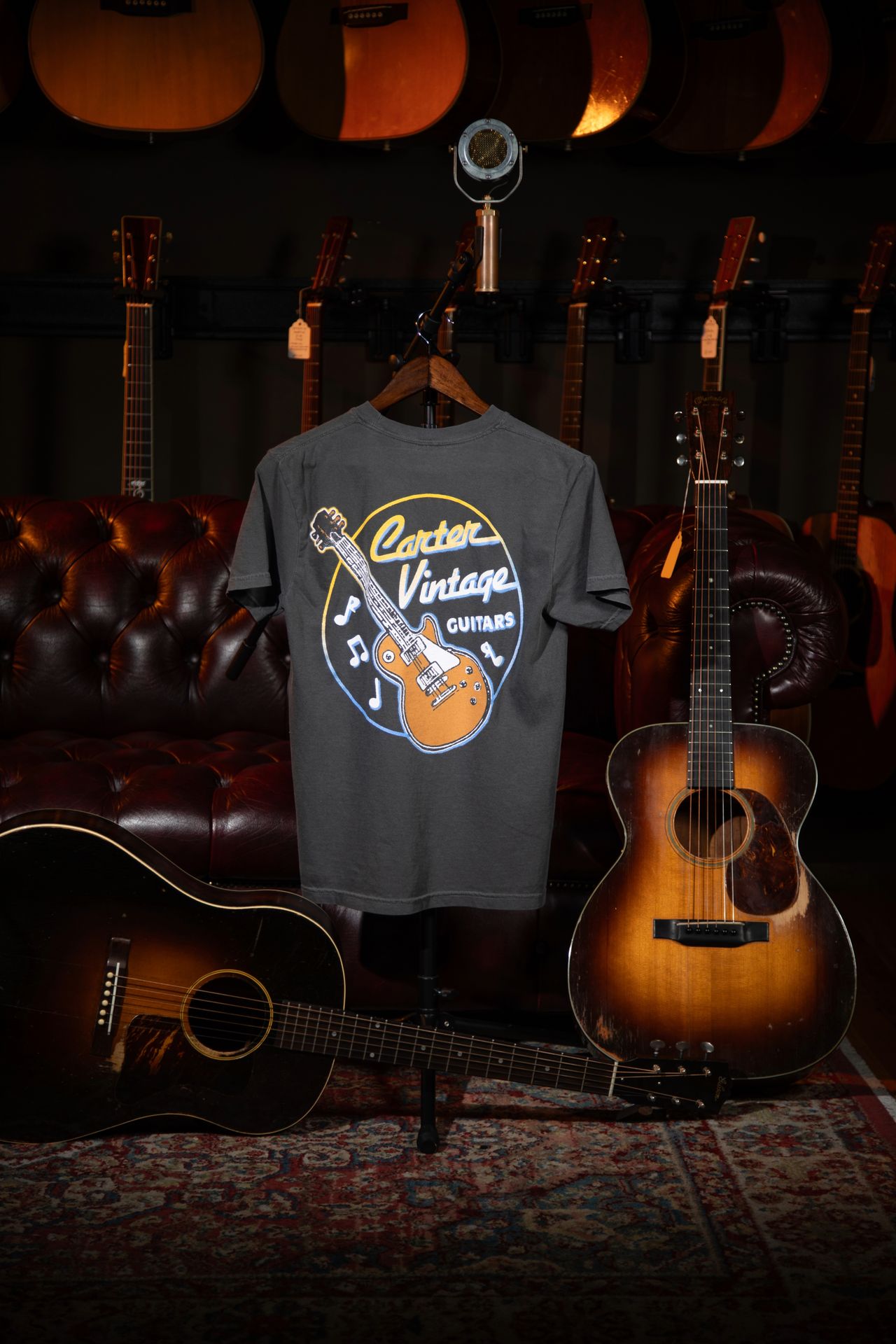 トップス vintage ozone guitar design halterneck Vintage V100MRJBM ICON SERIES Distressed Gold Top Joe