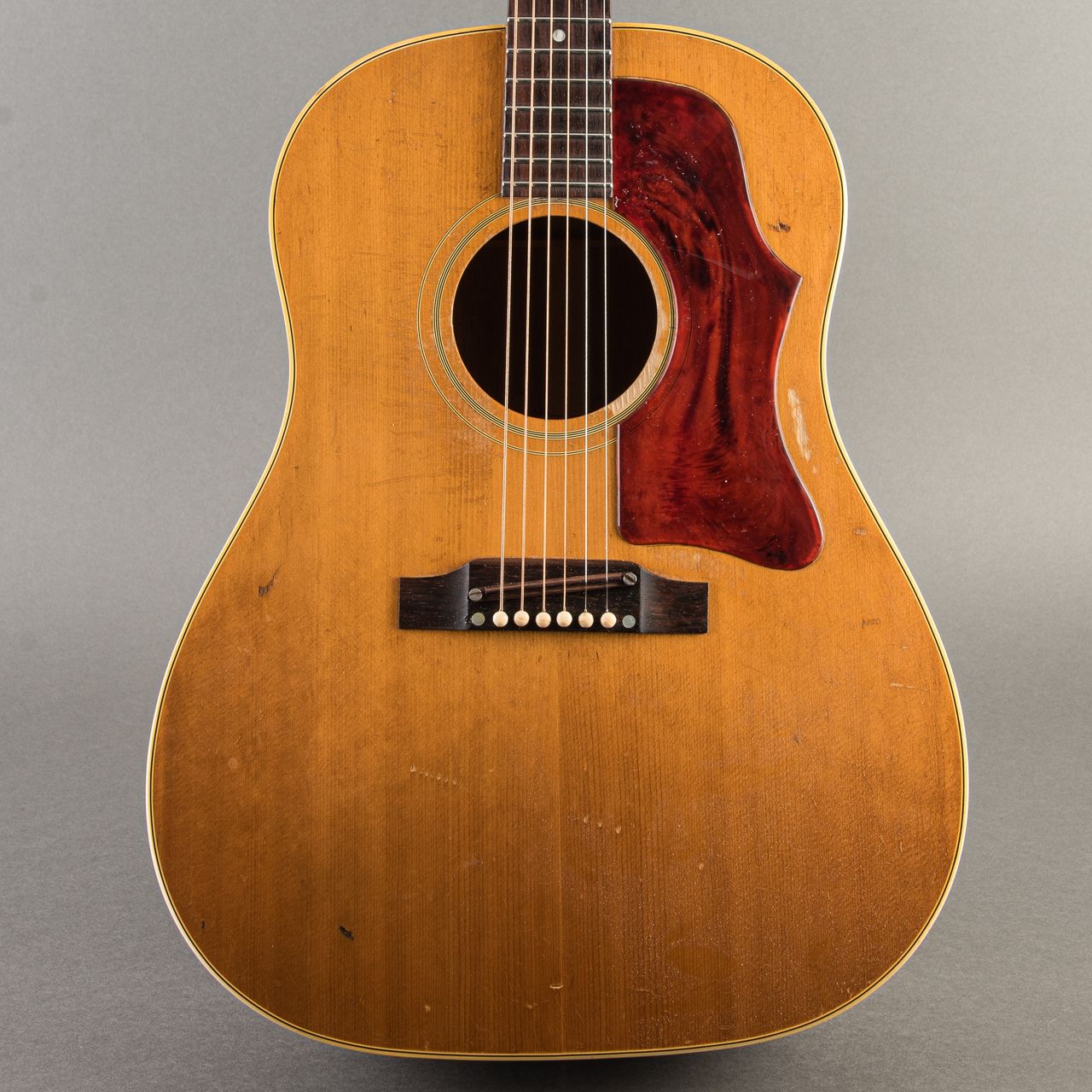 Gibson J-50 vintage (1965) (Acoustic guitar) - YouTube