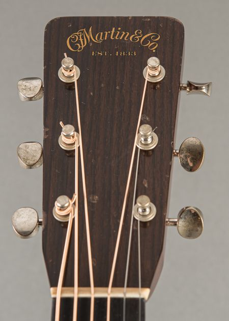 Martin D-28 Natural 1973 – Chicago Music Exchange