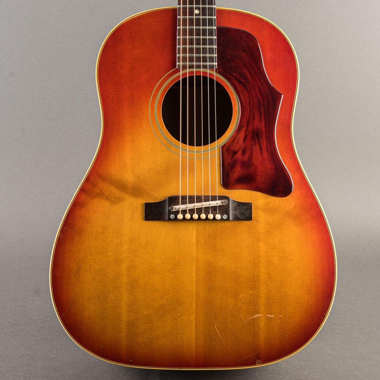 Carter Vintage - Gibson J-45 1965, Sunburst | Carter Vintage