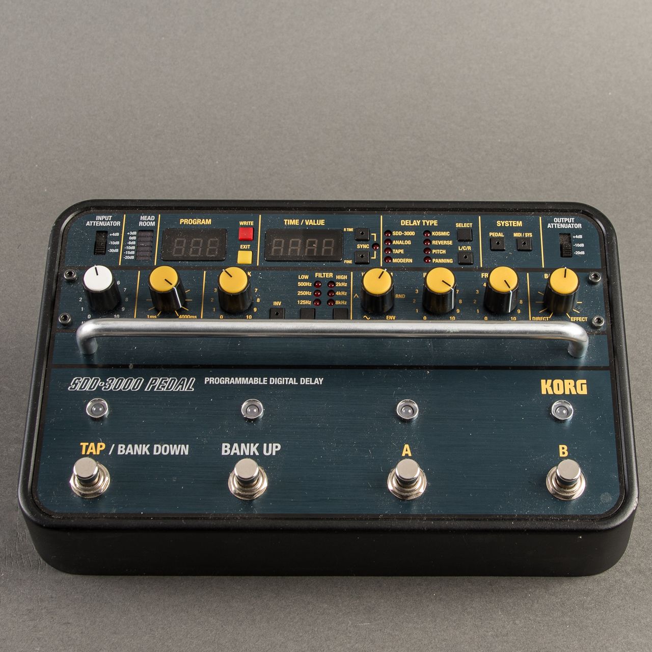 SDD-3000 PEDAL - PROGRAMMABLE DIGITAL DELAY | KORG (Japan)