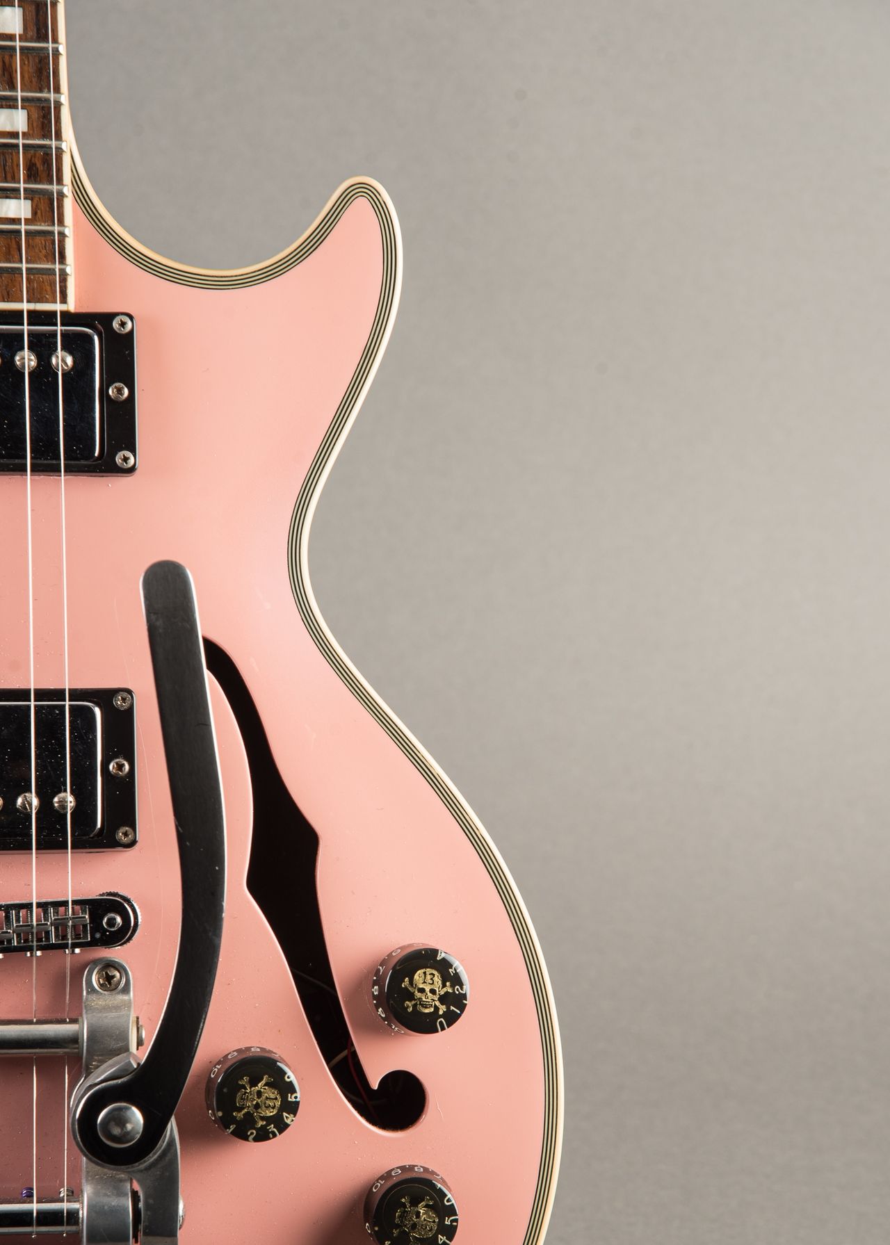 ベース（BURNY SWANKY SPIDER） FERNANDES バーニー！スワンキー