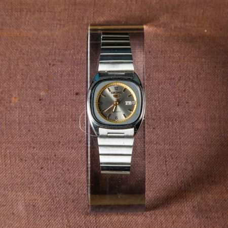 1980's Vintage Seiko Watch thumbnail
