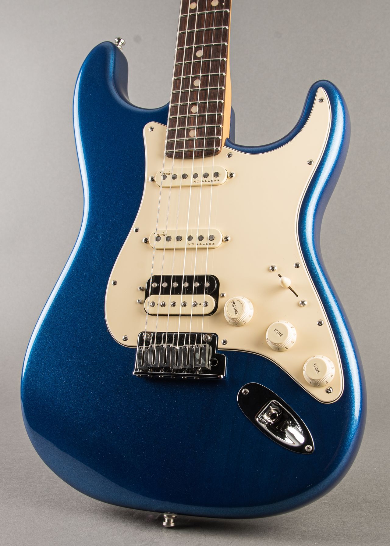 Carter Vintage - Fender American Ultra Stratocaster HSS 2022