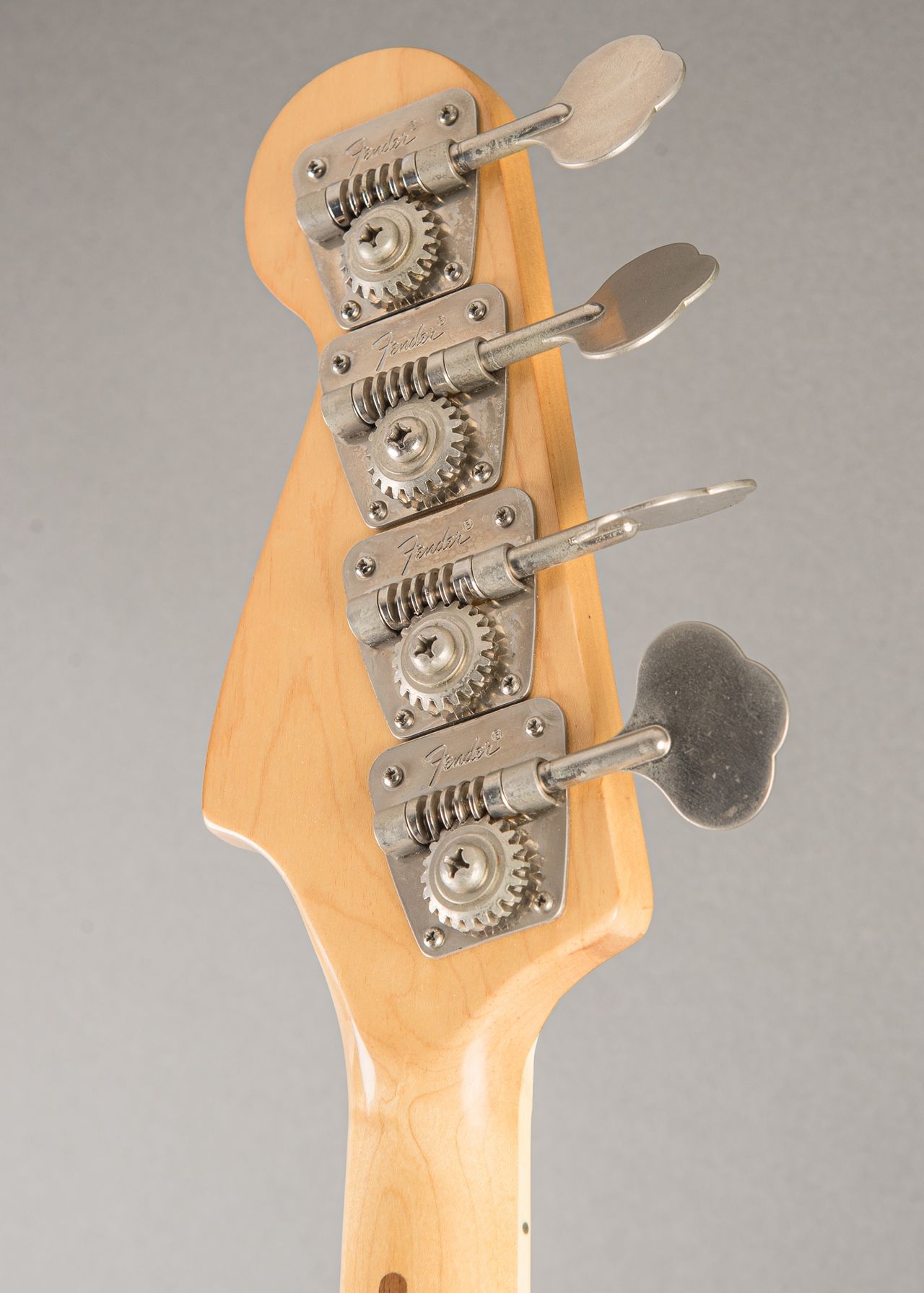 Carter Vintage - Fender Jazz Bass 1974, Sunburst | Carter
