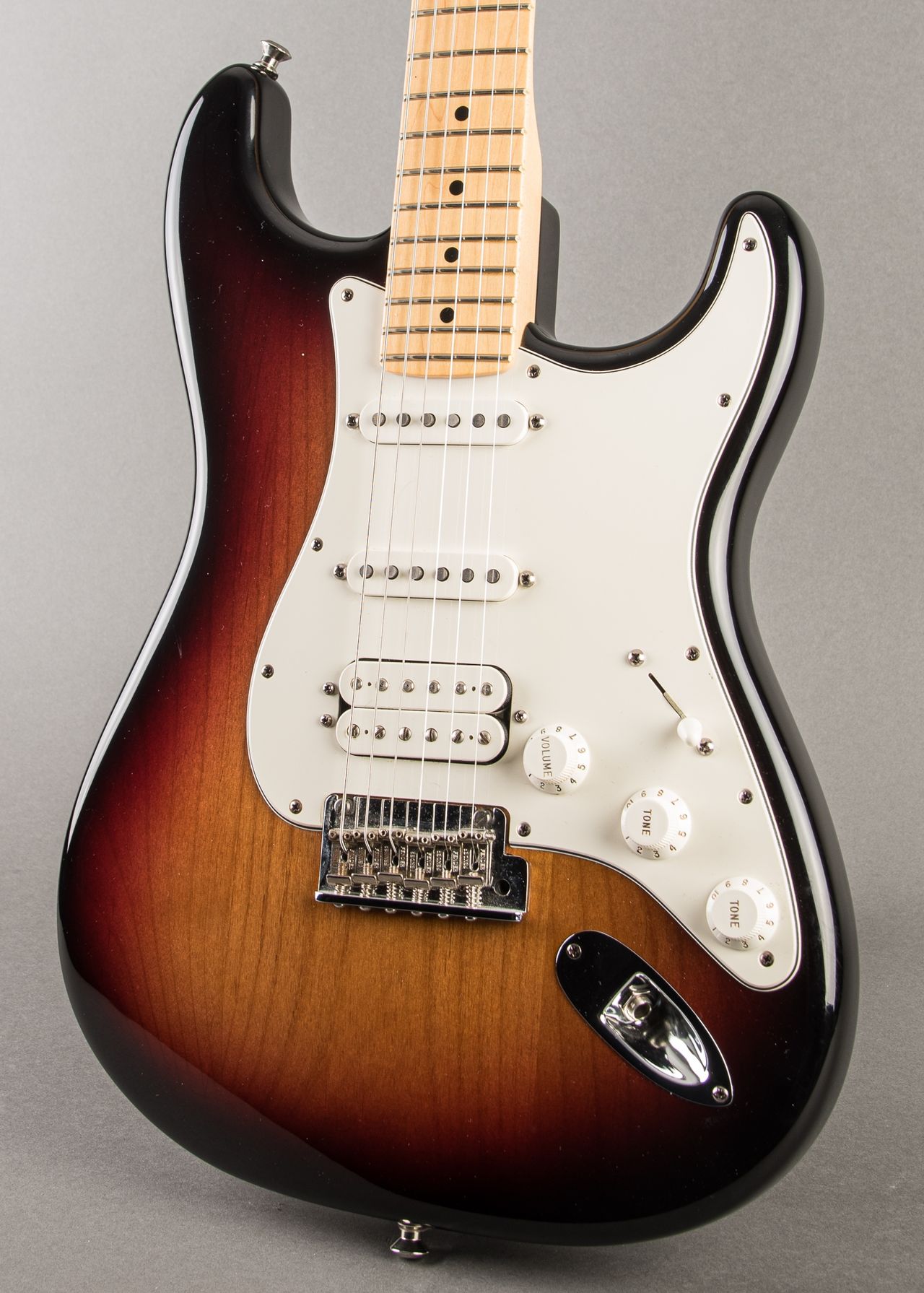 Fender AmericanProfessionalStratocaster® Fender American Elite Stratocaster - Excellent – Jimmy