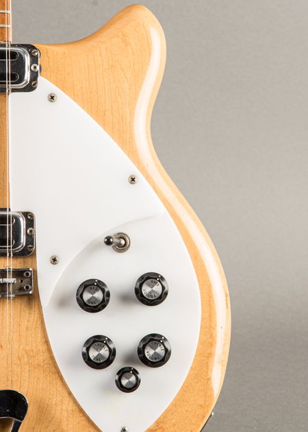 Carter Vintage - Rickenbacker 325 1966, Mapleglo | Carter