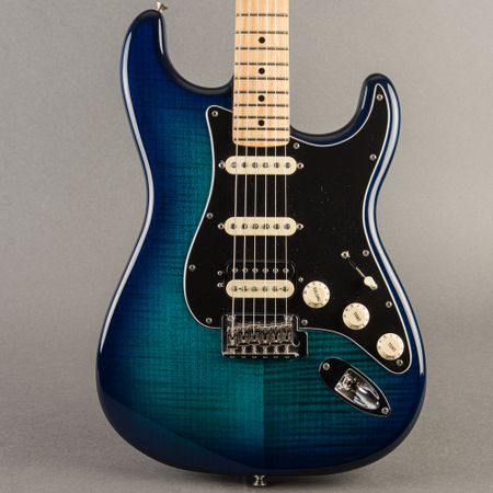 Fender Limited Edition Player Stratocaster HSS Plus Top 2019, Blue Burst thumbnail