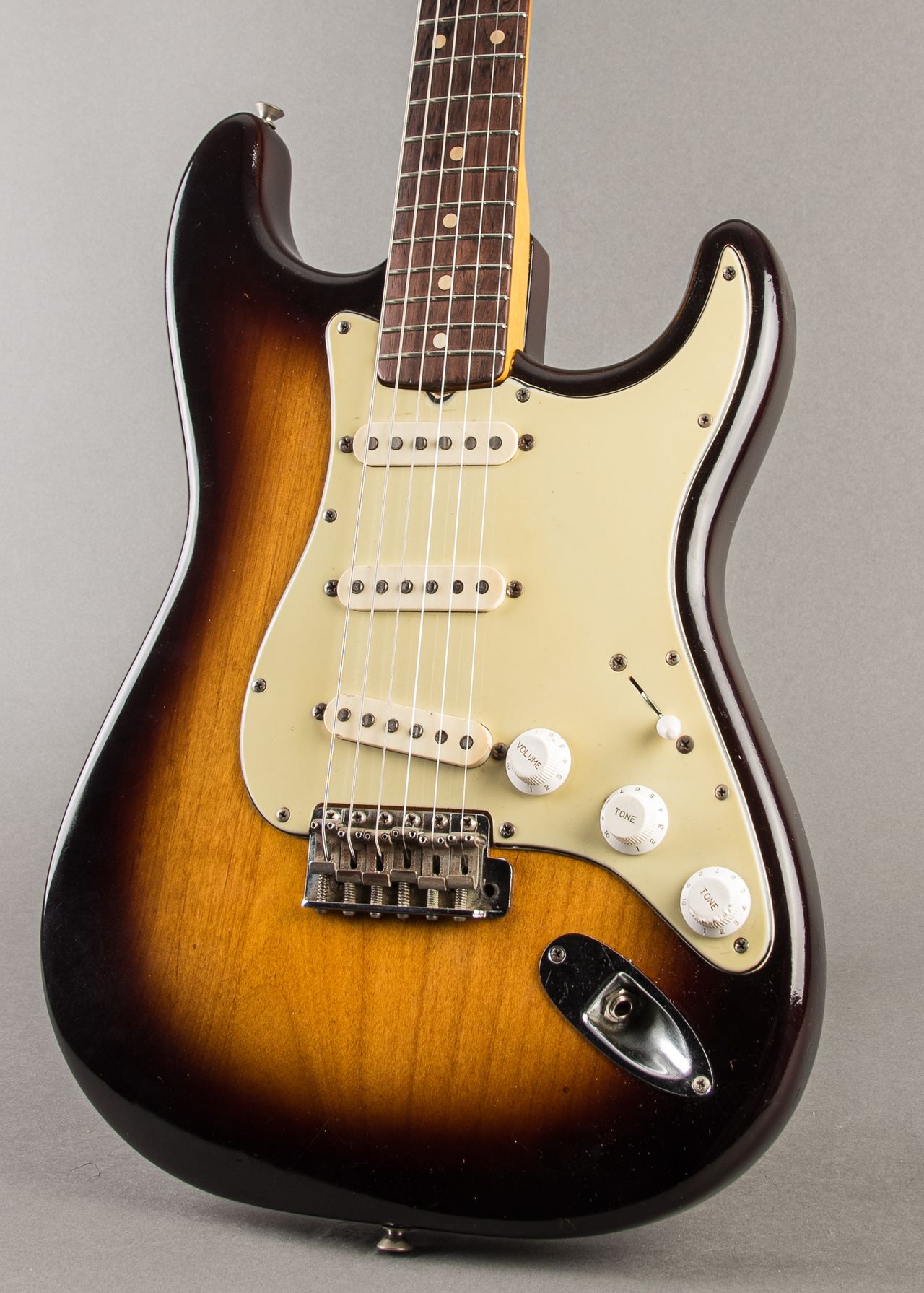 Carter Vintage - Fender Stratocaster 1962, Sunburst Refinish