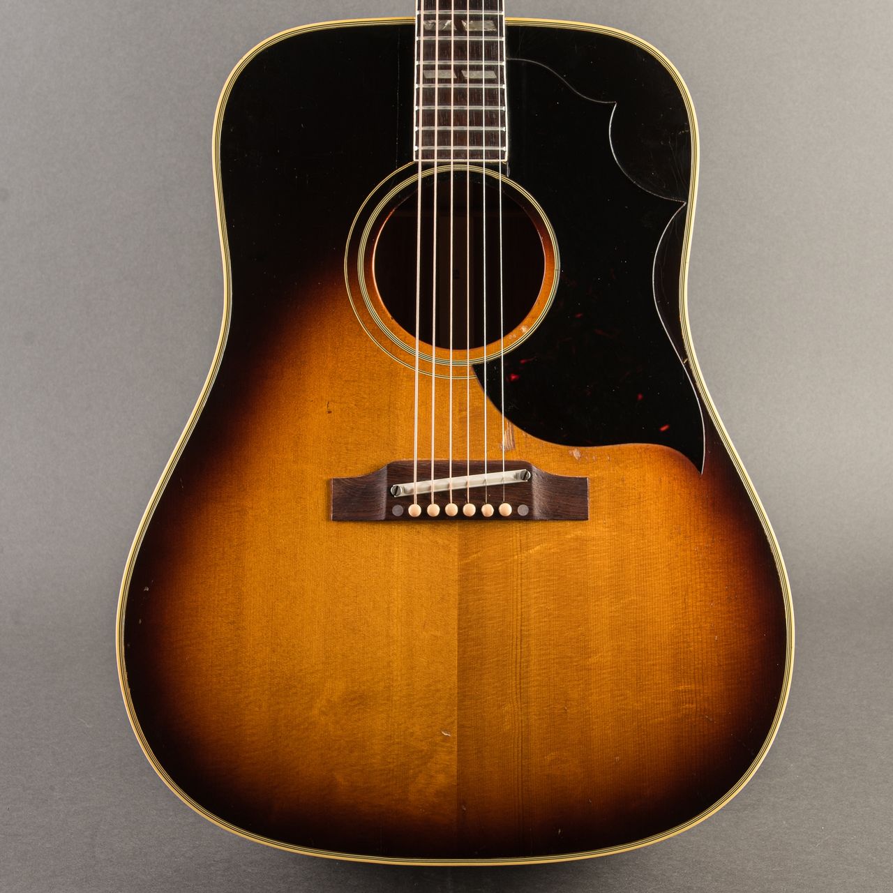 希少【美品】Gibson southern jumbo vintage 2011 Gibson Southern Jumbo Vintage Sunburst Used Acoustic Guitar