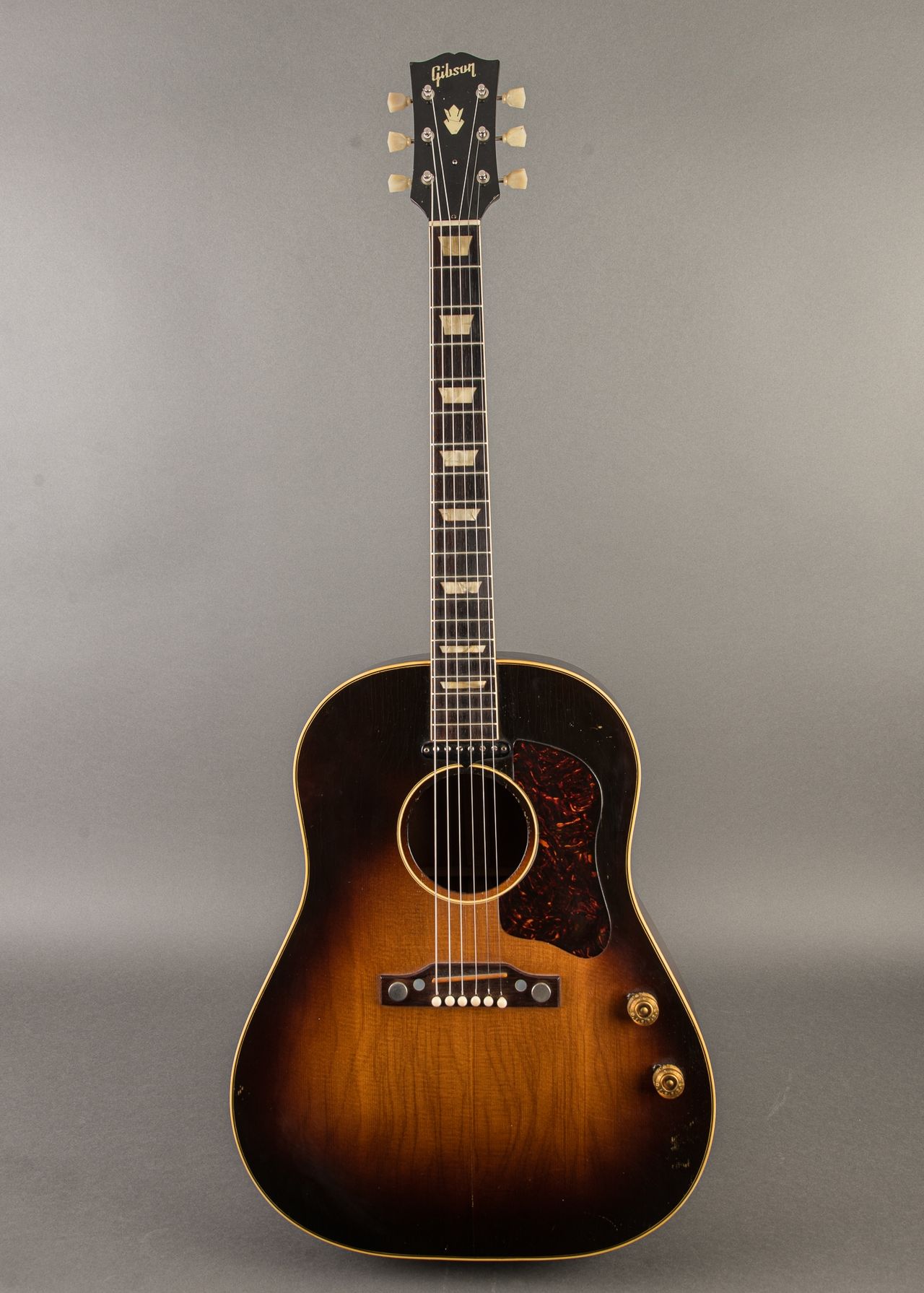 Early 70's Gibson J-160E Custom- Sunburst (USED) – Allen
