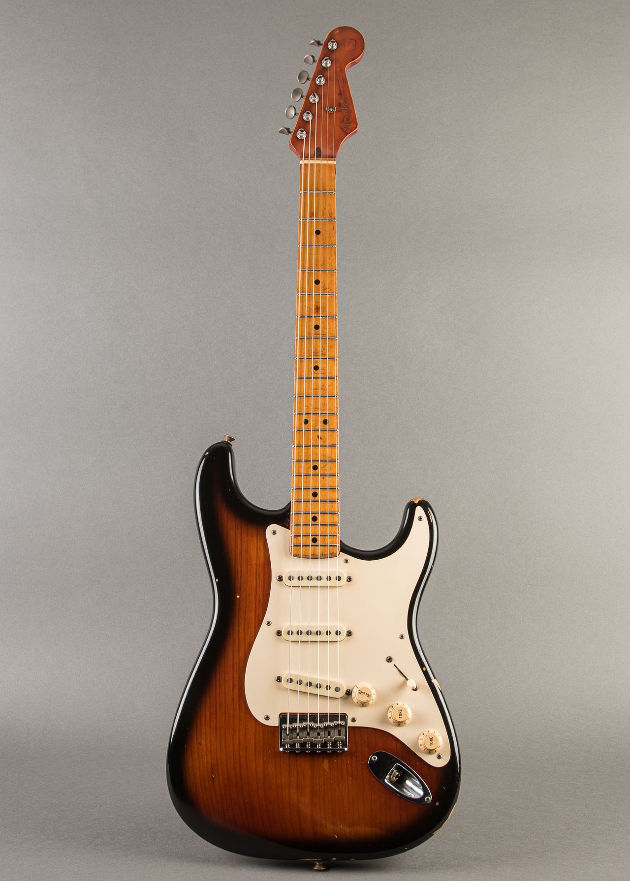 ギター Fender Stratcaster American Vintage57 Fender American Vintage II 1957 Stratocaster Electric Guitar