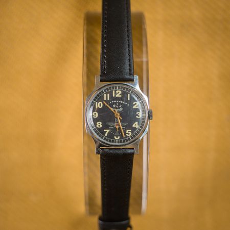 Sable 1960s Vintage USSR Military Watch thumbnail