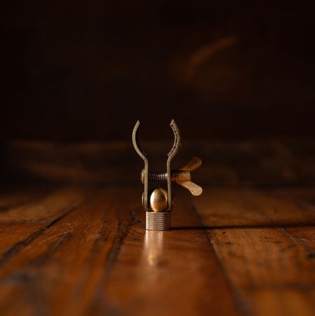 Ear Trumpet Labs Brass Mic Clip thumbnail