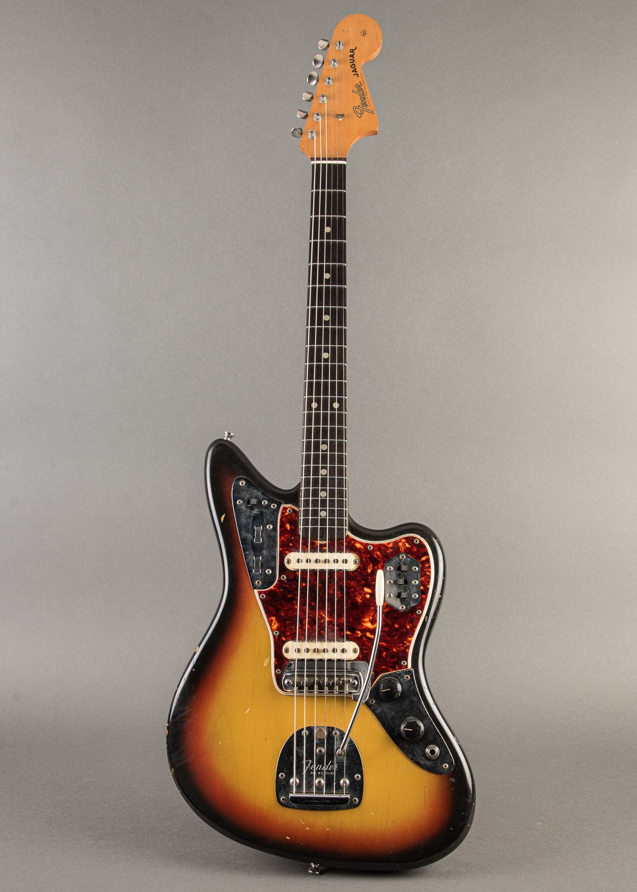 Fender Jaguar/ジャガー 1965年製 ビンテージ Fender USA Jaguar Sunburst 1965年製 w/Jacaranda FB Full