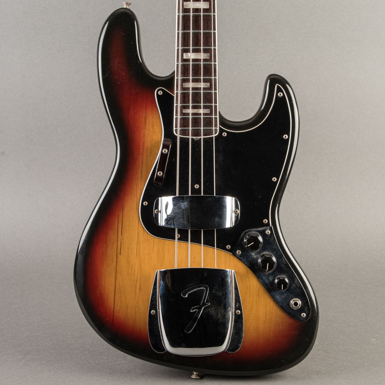 Carter Vintage - Fender Jazz Bass 1974, Sunburst | Carter