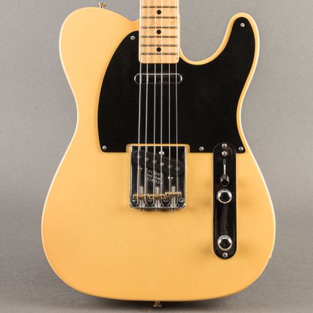 Fender American Vintage '52 Reissue Telecaster 2017, Butterscotch Blonde thumbnail