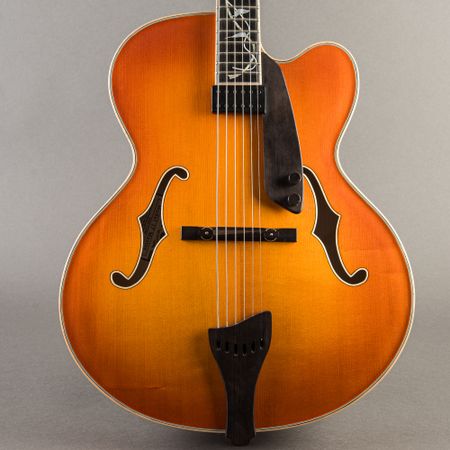 Victor Baker Model 17 Masterclass 2003, Sunburst thumbnail