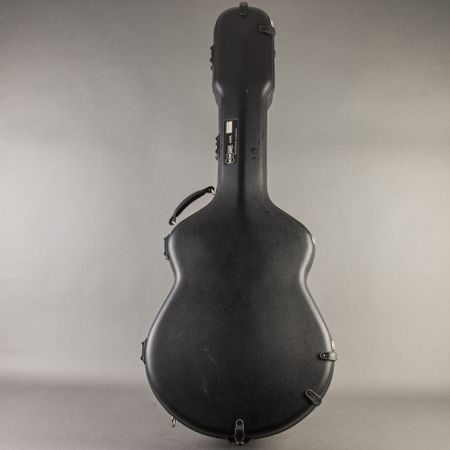 Calton ES-150 2022, Black/Gold Plush Interior thumbnail