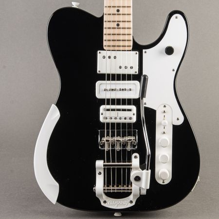 Fender Jack White Triplecaster 2025, Black and White Ebony thumbnail