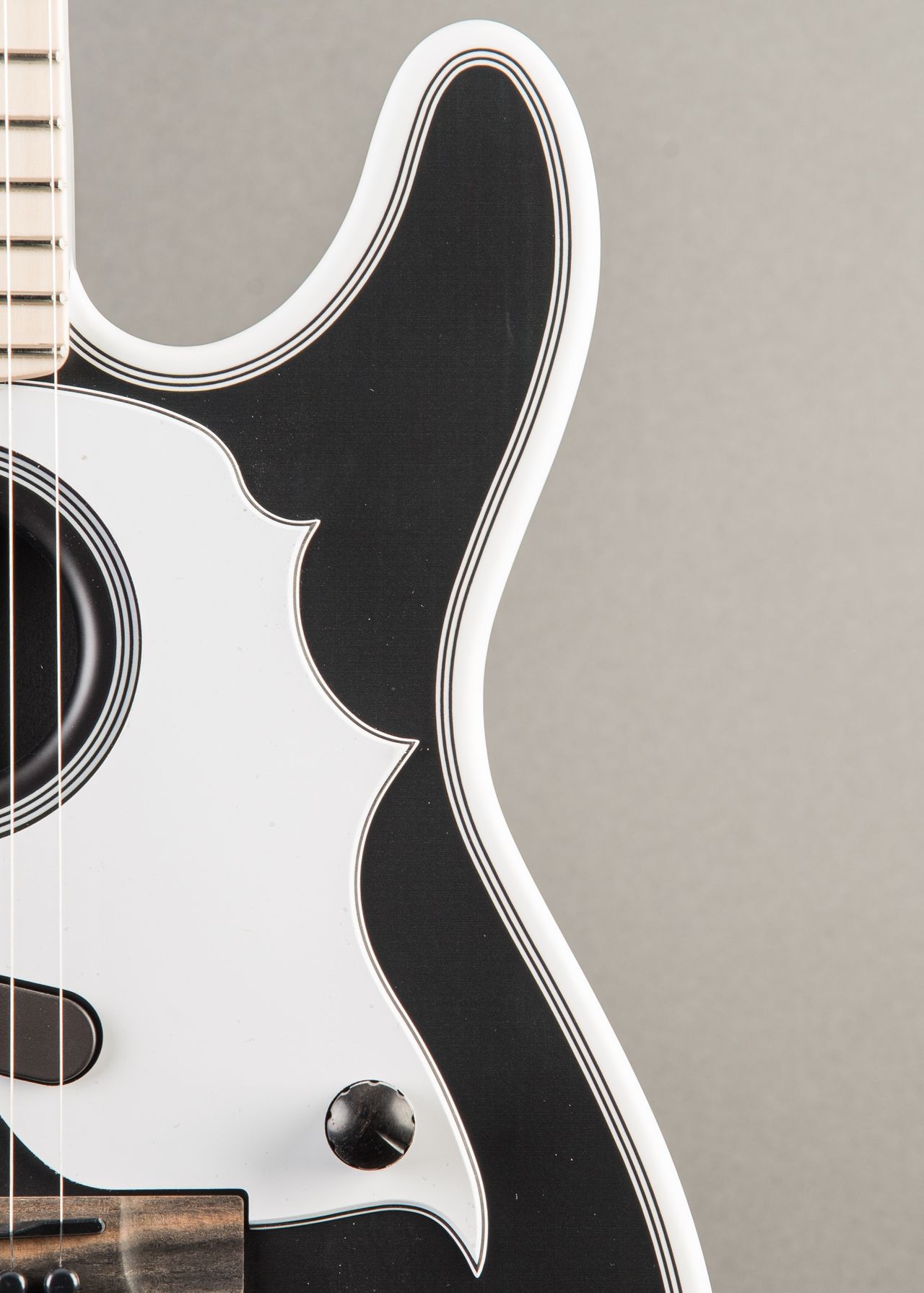 30pz8asodijab15m5cgyxl84tha | Carter Vintage Guitar