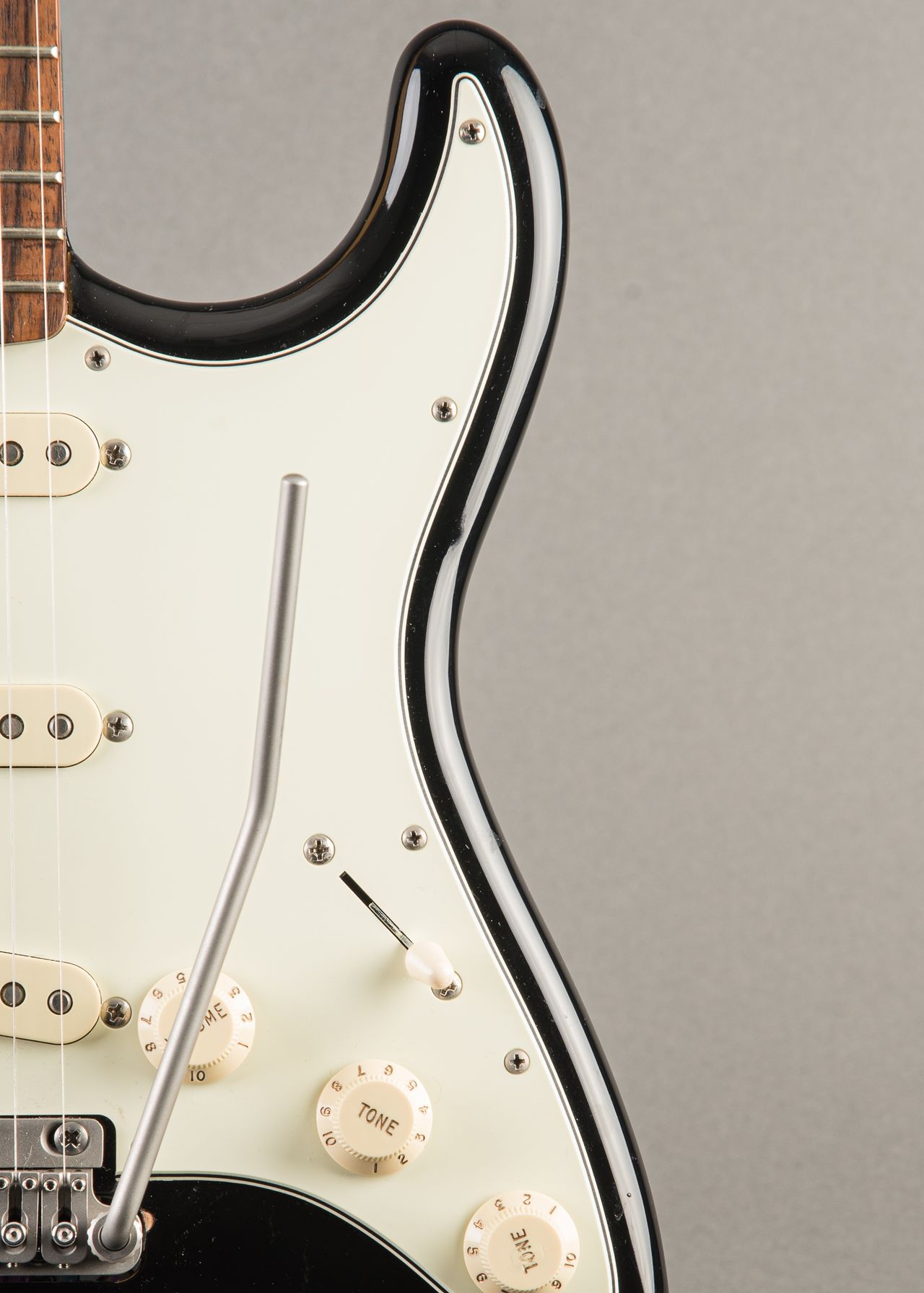ギター FENDER / MIJ Hybrid 60s Stratocaster 1486-