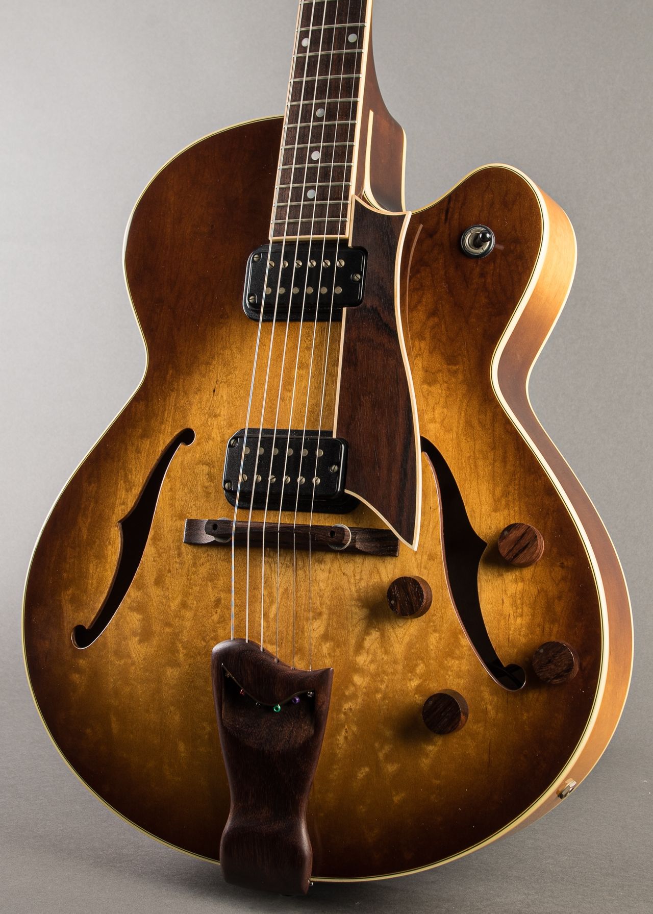 Carter Vintage - Fender D'Aquisto Standard 1984, Sunburst