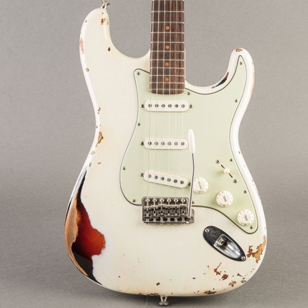 Fender Custom Shop Sweetwater Dealer Select Stratocaster 2020, Olympic White Over Sunburst thumbnail