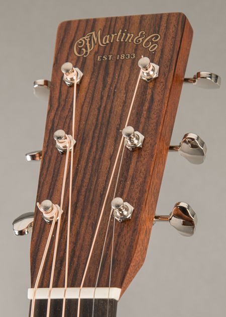 Martin & Co　D-28 Martin D-28 Acoustic Guitar | Retired | Martin Guitar