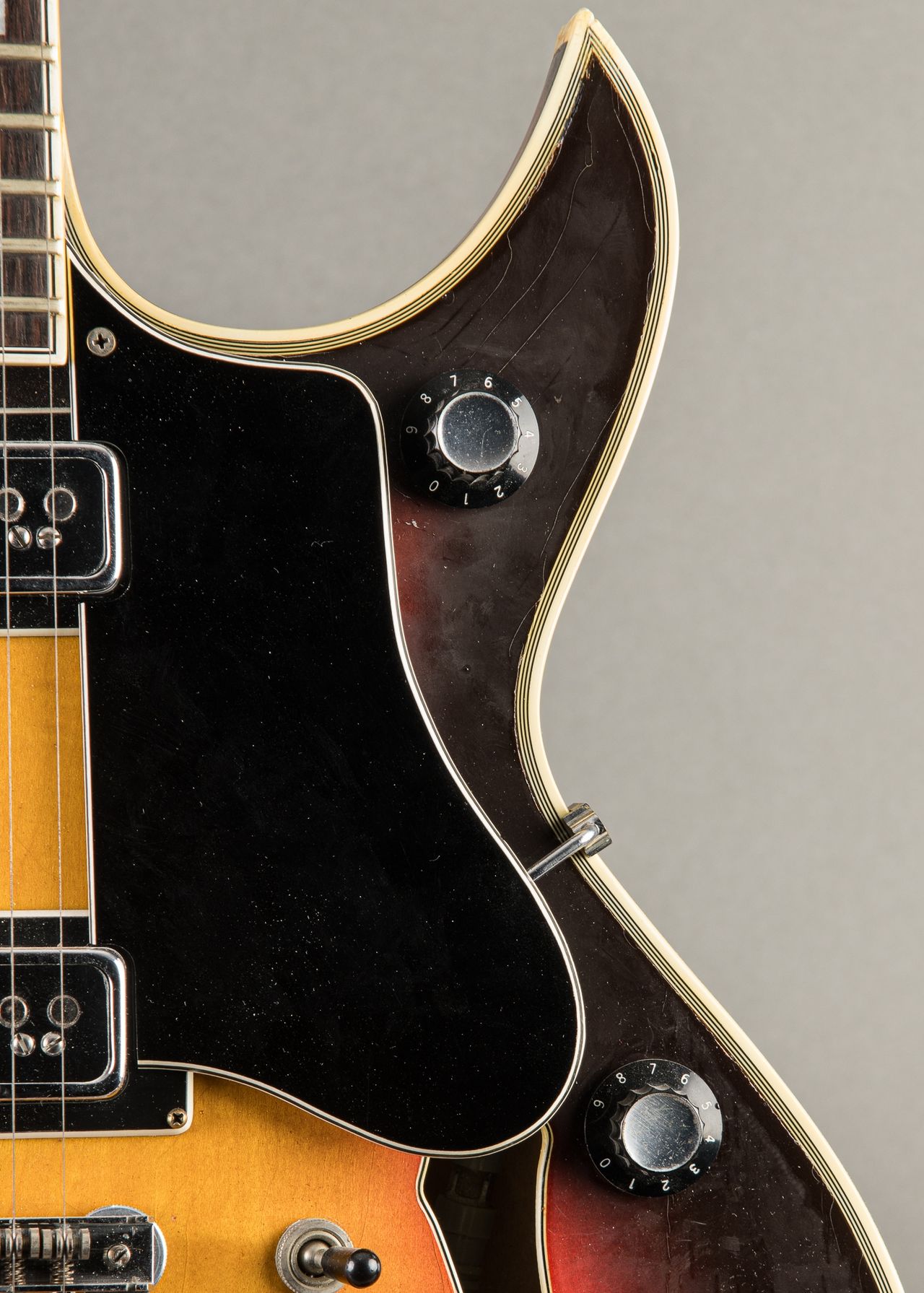 2hnzkz79yszosxciht96s7bacpc | Carter Vintage Guitar