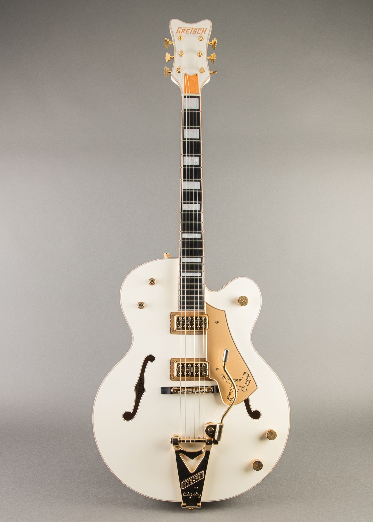 GRETSCH エレキギター ホワイト ゴールド金具 Amazon.com: Gretsch Professional Falcon Hollowbody Electric
