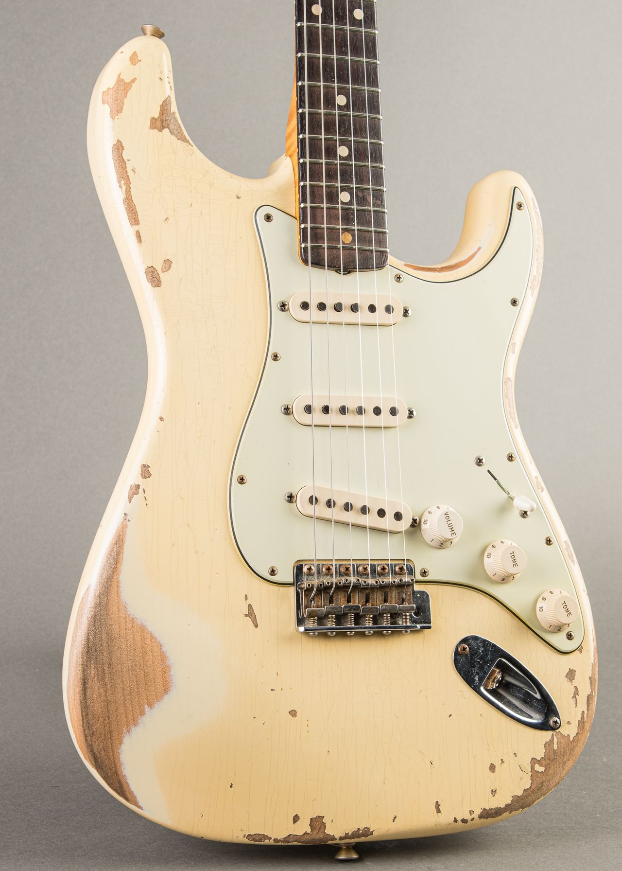 ◆ CustomElectr Relic OlympicWhiteStrato◆ clunbhe1p00140vssfv025bp8.jpg