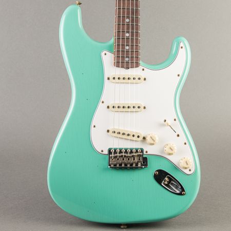 Fender Limited Series '64 Stratocaster Journeyman Relic 2025, Aged Sea Foam Green thumbnail