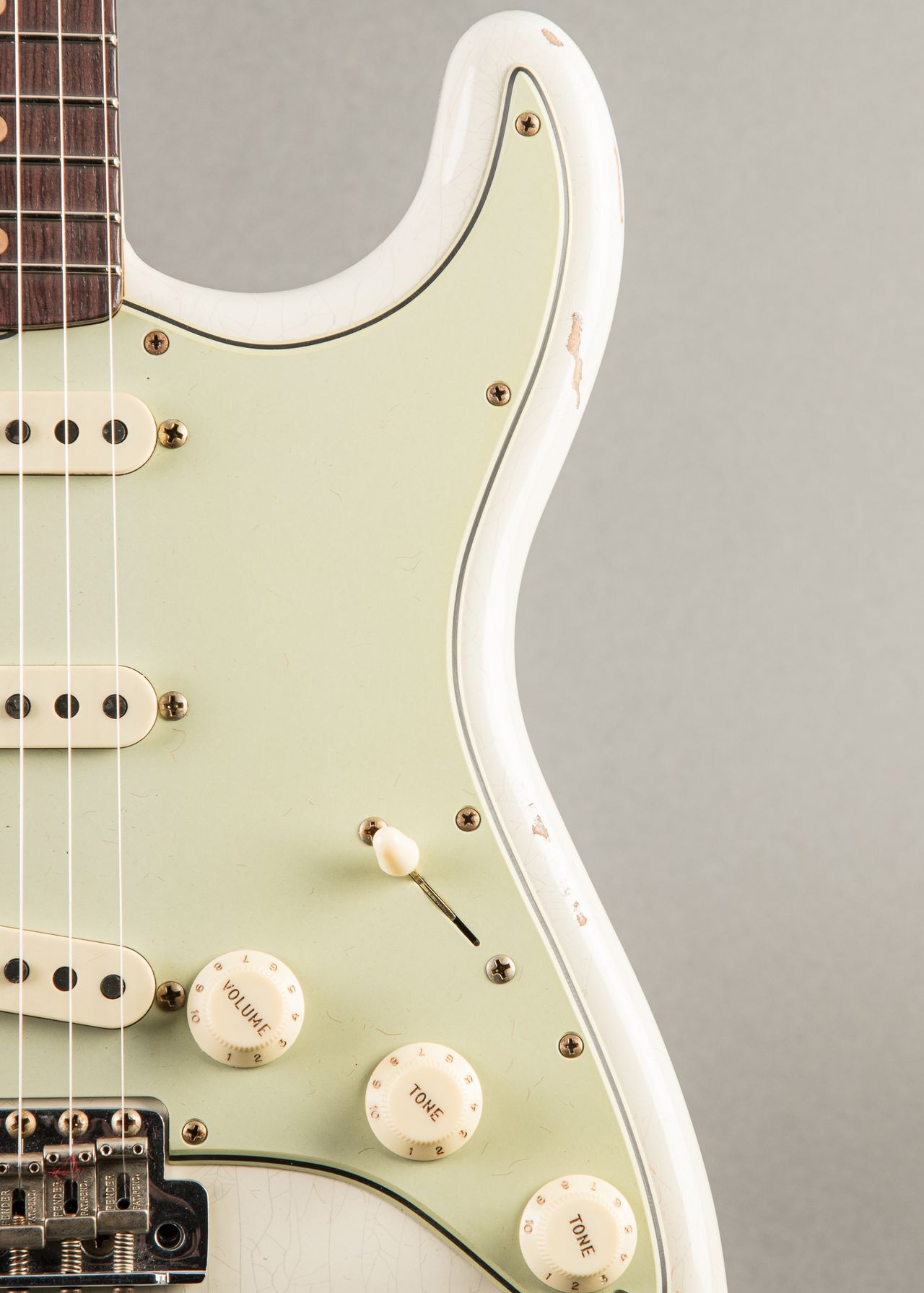 ★☆OlympicWhite Relic MultilayerStrato☆★ Fender Custom Shop White Lightning Stratocaster Relic