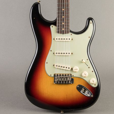 Fender 64 L-Series Stratocaster JRN 2025, Aged Sunburst thumbnail