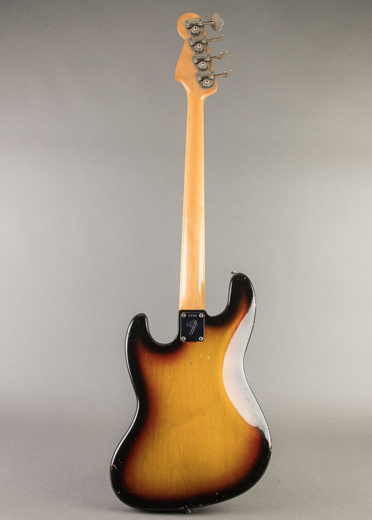 Carter Vintage - Fender Jazz Bass 1969, Sunburst | Carter Vintage